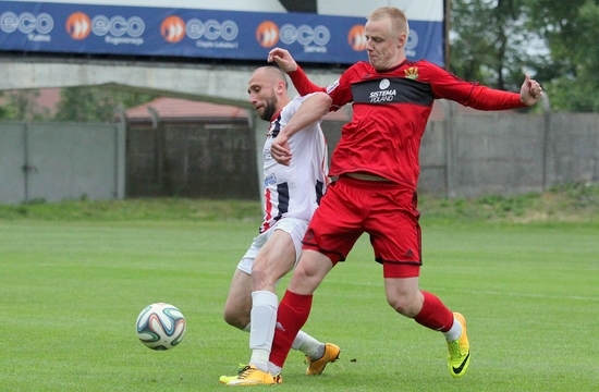 Michał Szczurek zostaje w BKS Stal